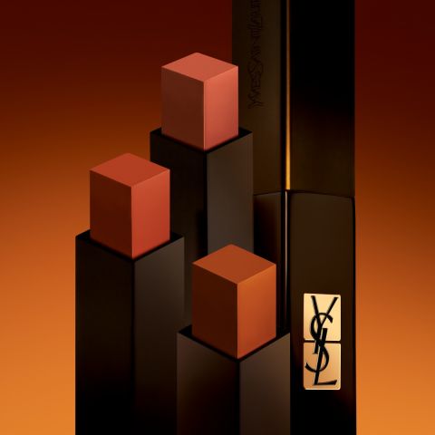 Rouge Pur Couture The Slim Velvet Radical